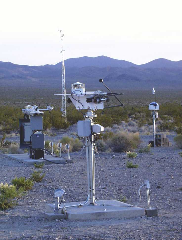Tracker, platform, tower and TSI at Desert Rock