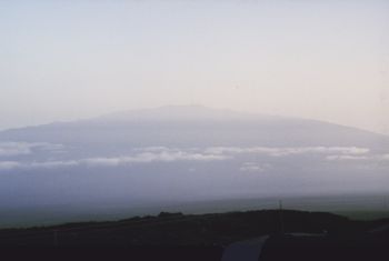 Mauna Loa Hawaii -- dusty day