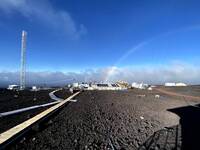 thmbnail image for NOAA_MaunaLoa_2021_rainbowatMLOsite.jpg